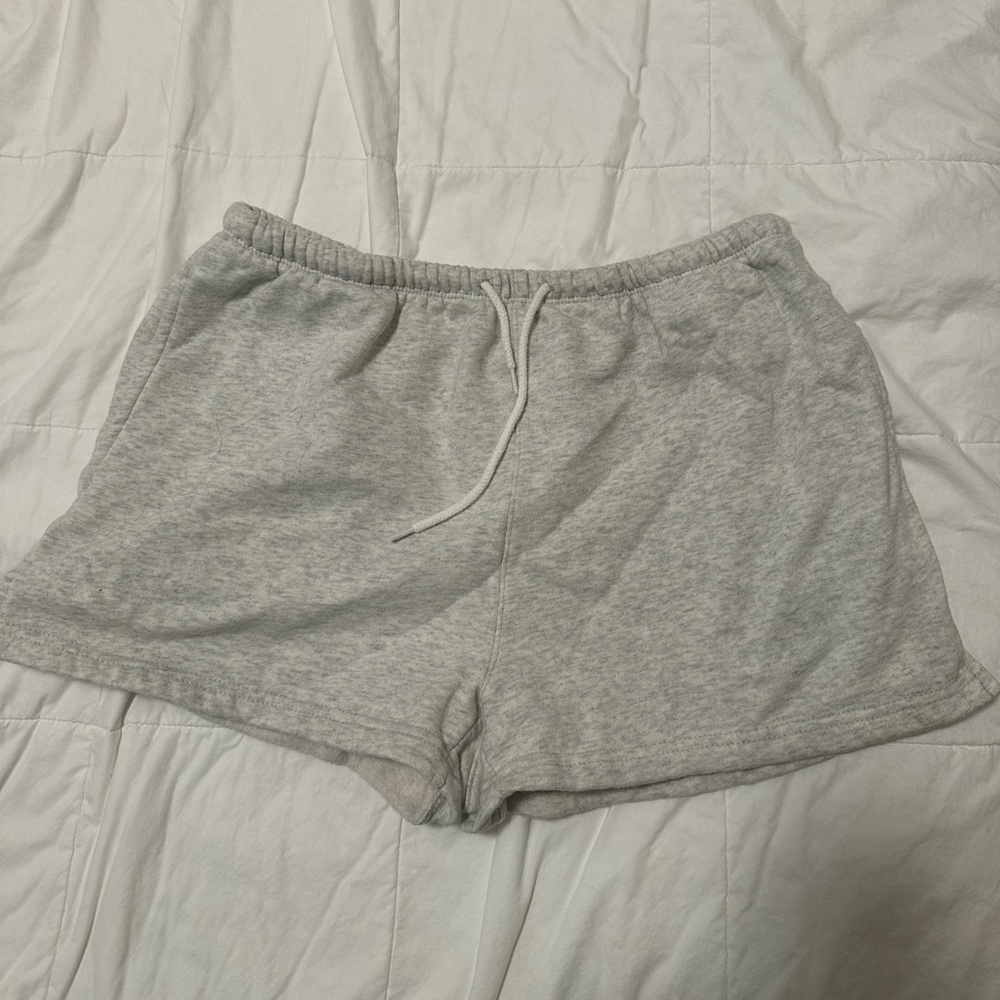 Brandy Melville shorts